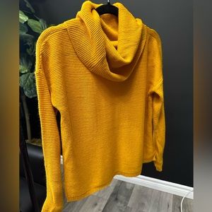 Winners cowell neck sweater